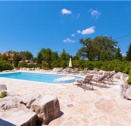 5 Bedroom Istrian Villa Estate with Large Pool and Gardens near Barban, Sleeps 12
